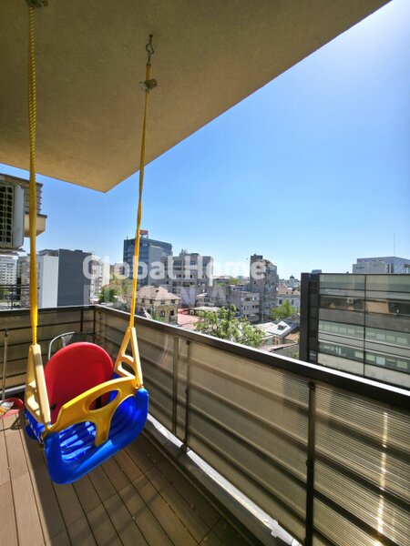 Eminescu View Residence, urban view, apartament 4 camere + 2 terase + parcare.