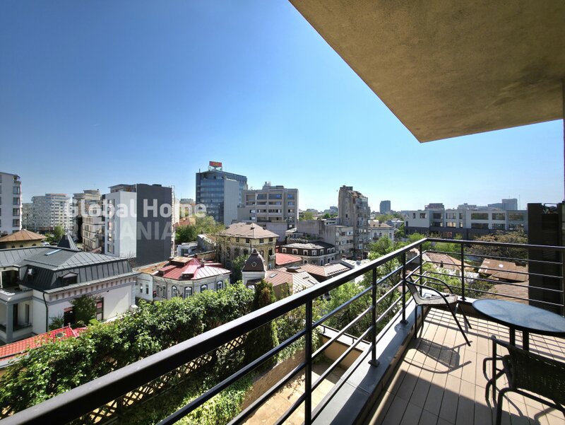 Eminescu View Residence, urban view, apartament 4 camere + 2 terase + parcare.